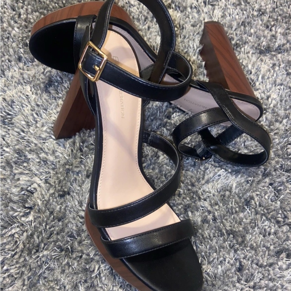 NWB BCBGeneration Omnia Sandal Black Strappy Heeled Sandals - Picture 6 of 7